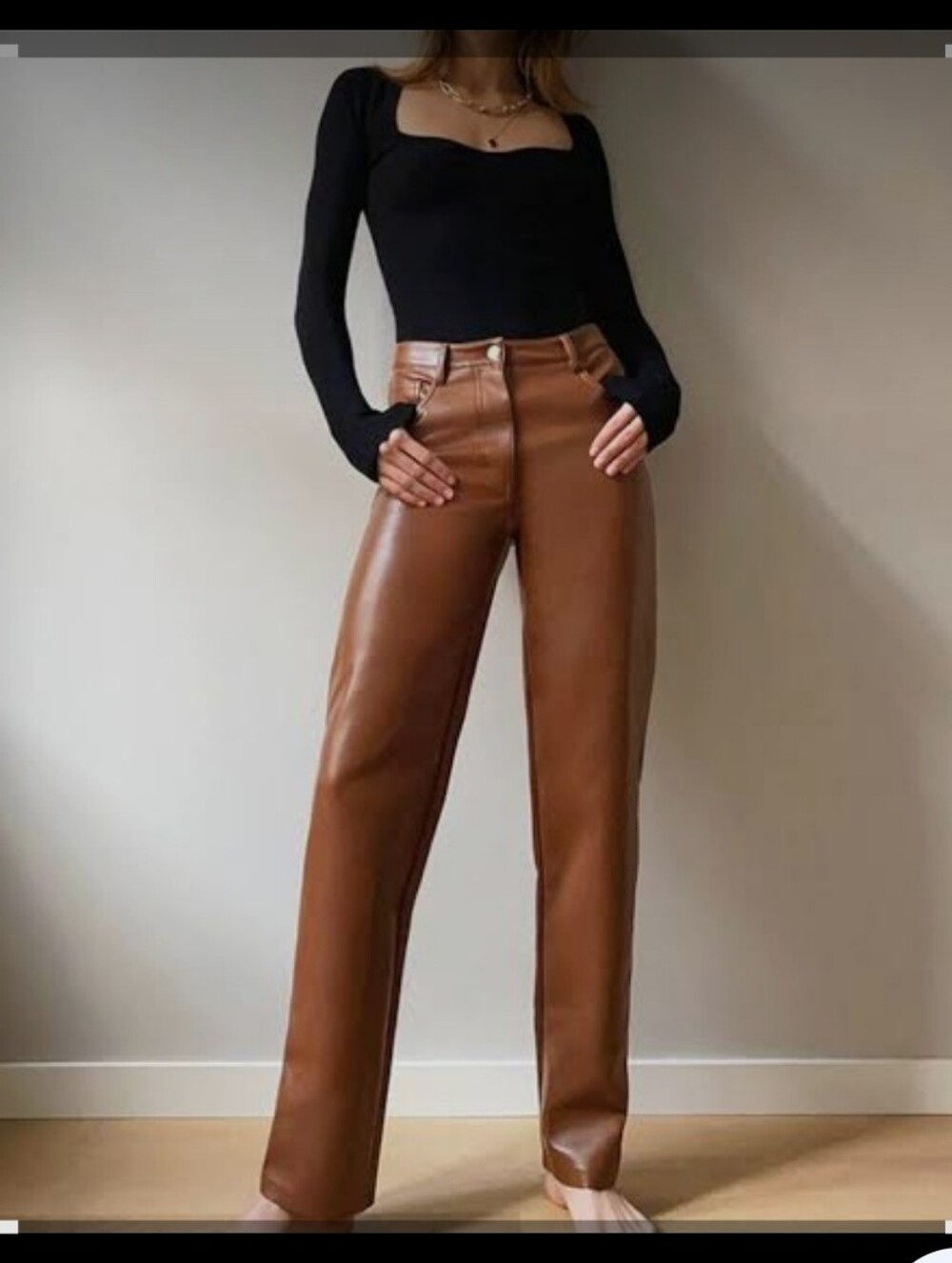 Aritizia - Wilfred Brown Vegan/Faux Leather Straight-Leg Pants